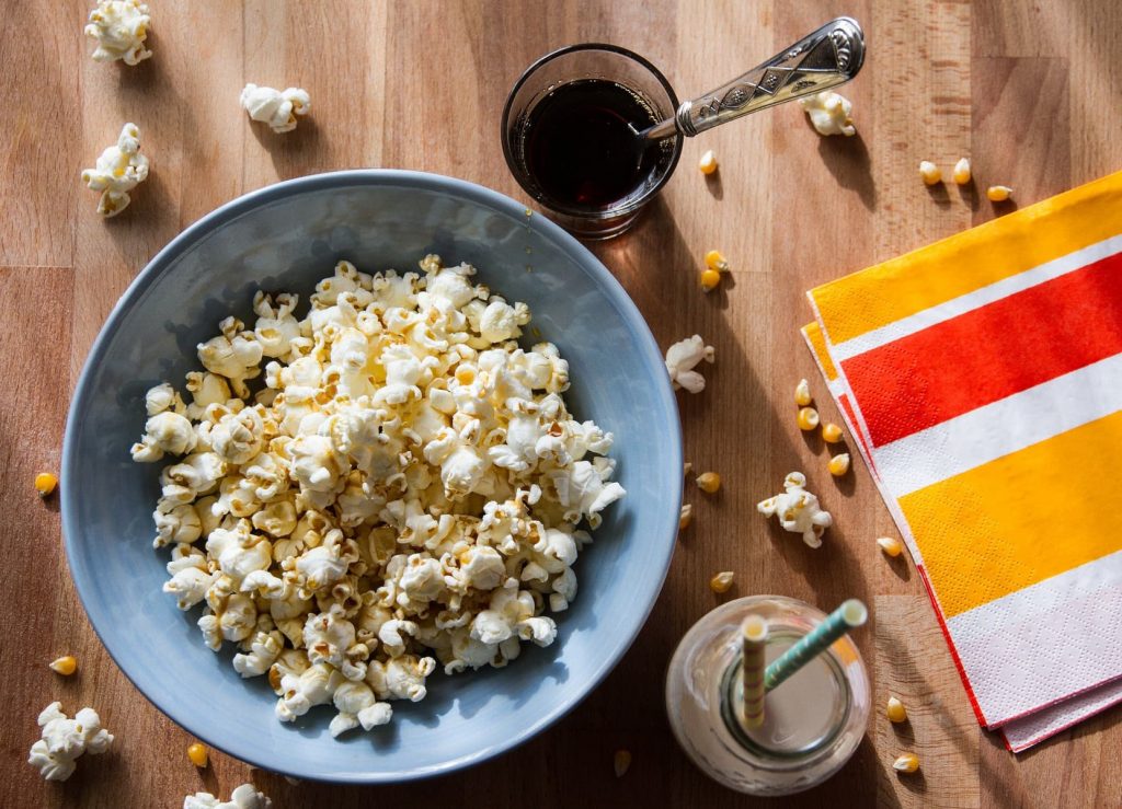 5 movies for a family night in - popcorn