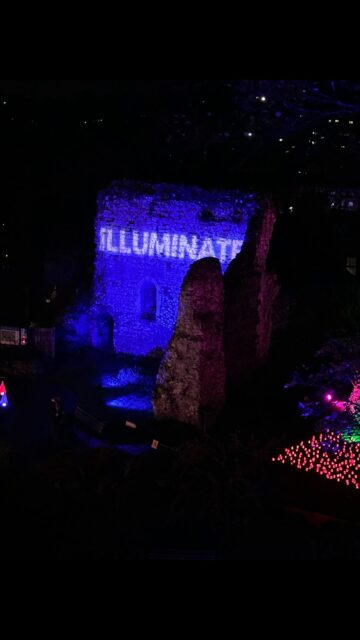 [AD] ✨ Festive magic for local families in the heart of Guildford ✨
We had the loveliest evening exploring the @guildfordilluminate light trail at Guildford Castle 

The trail takes around 30–40 mins 
with cosy stops for hot chocolate and toasting marshmallows, it’s a gorgeous Christmas activity for Surrey families.

It’s on until 4th January and makes the perfect festive plan:
🛍️ Christmas shopping in town
✨ The light trail
🍽️ Finish with dinner in Guildford

If you’re looking for a magical, stress-free festive outing with the kids — this is one to add to your Christmas list 

📍 Guildford Castle, Castle St, Guildford GU1 3SX

#GuildfordWithKids #SurreyFamilies #ChristmasInSurrey