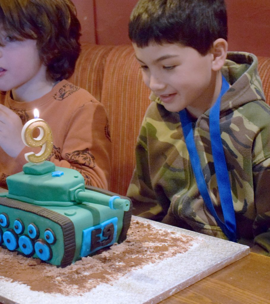 E-birthday-cake