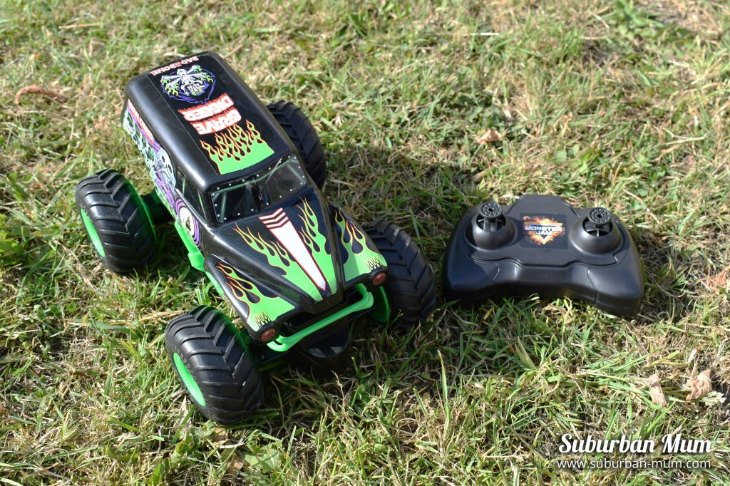 Monster Jam Grave Digger remote control car with remote