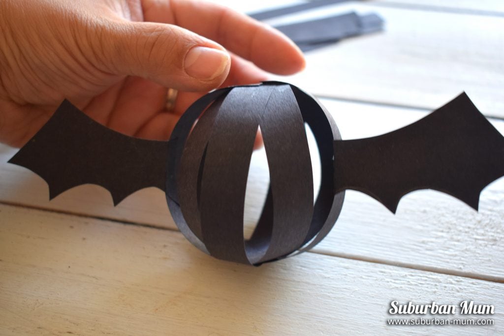 halloween-paper-ball-bat-wings-assemble