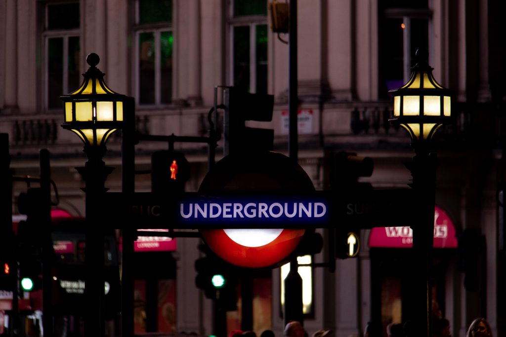london-underground-sign