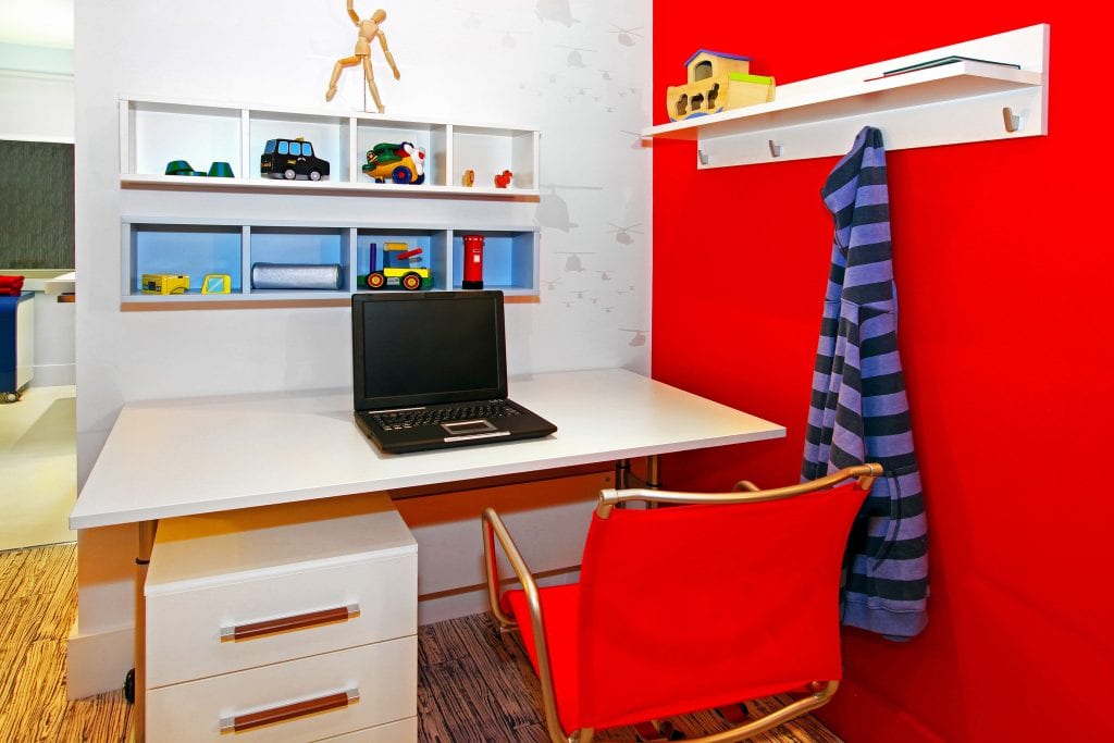 kids-desk-bedroom
