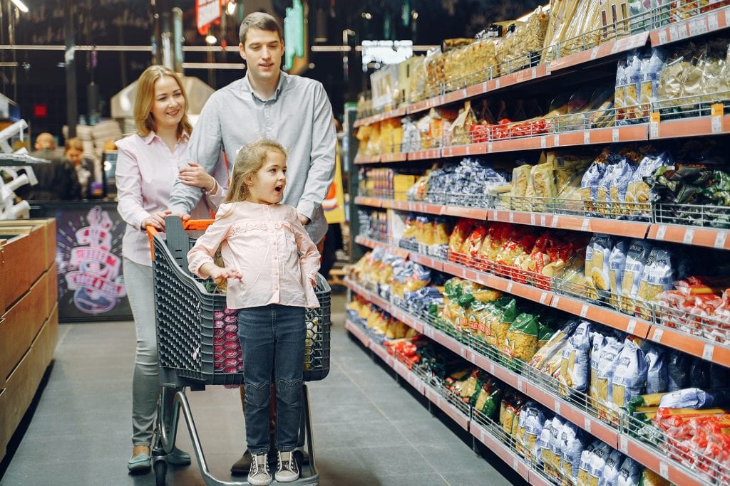 family-in-supermarket