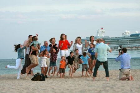 large family on cruise