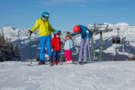 Tips to consider when booking a family ski trip