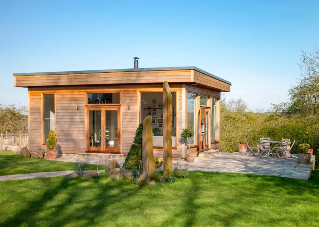 Garden Room Ideas for Families: Costs, Uses and Things to Consider